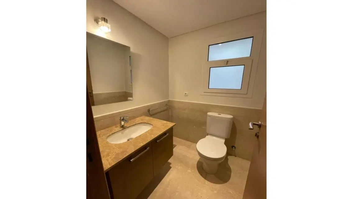 Apartment for rent in Mivida fully furnished 191 m