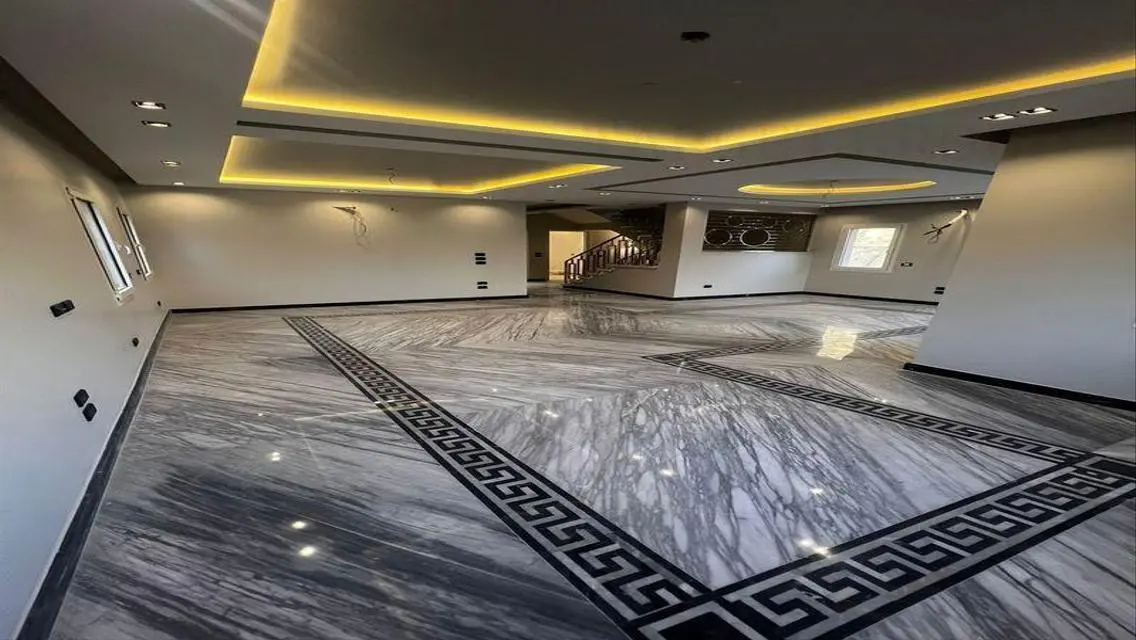 Villa for sale fully finished with kitchen and Acs