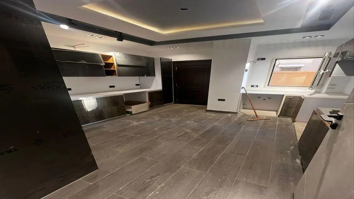 Villa for sale fully finished with kitchen and Acs