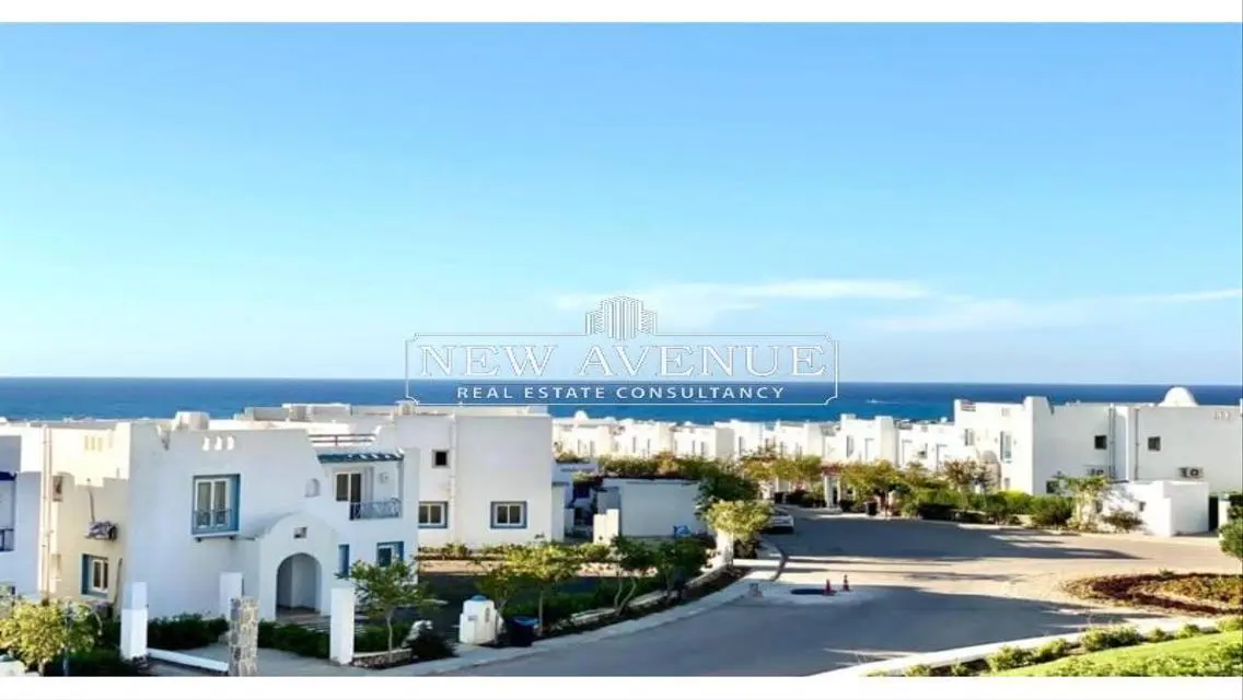 Townhouse with garden in Mountain view ras elhekma