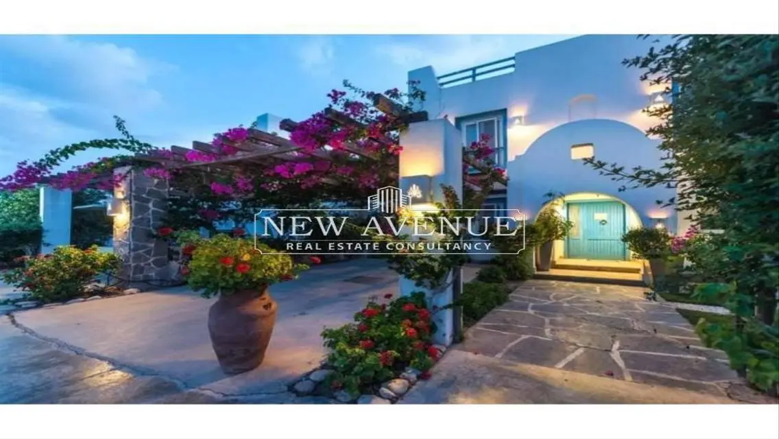 Townhouse with garden in Mountain view ras elhekma