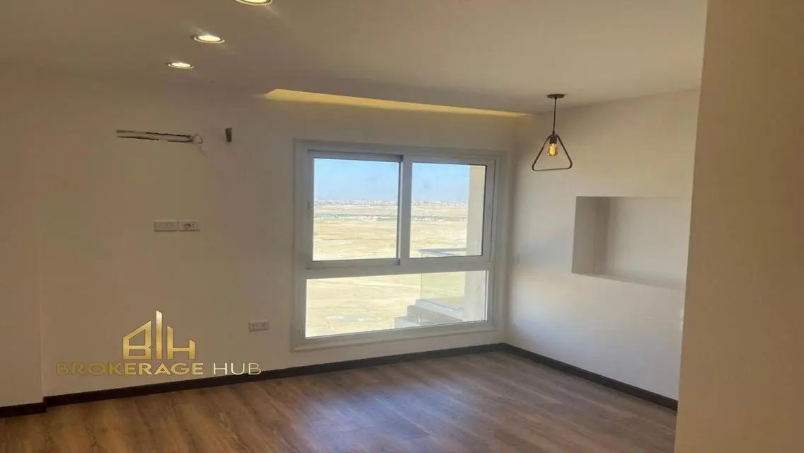 Apartment 165 SQM for rent in mountain view I city