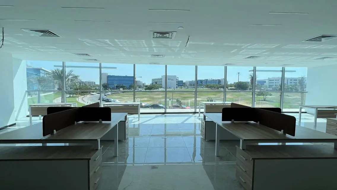 V5 Business Hub 10% down payment over 5 Years