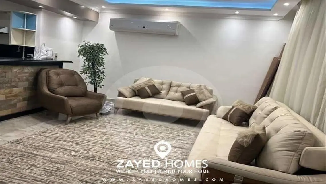Furnished apartment for rent in Courtyard Beverly