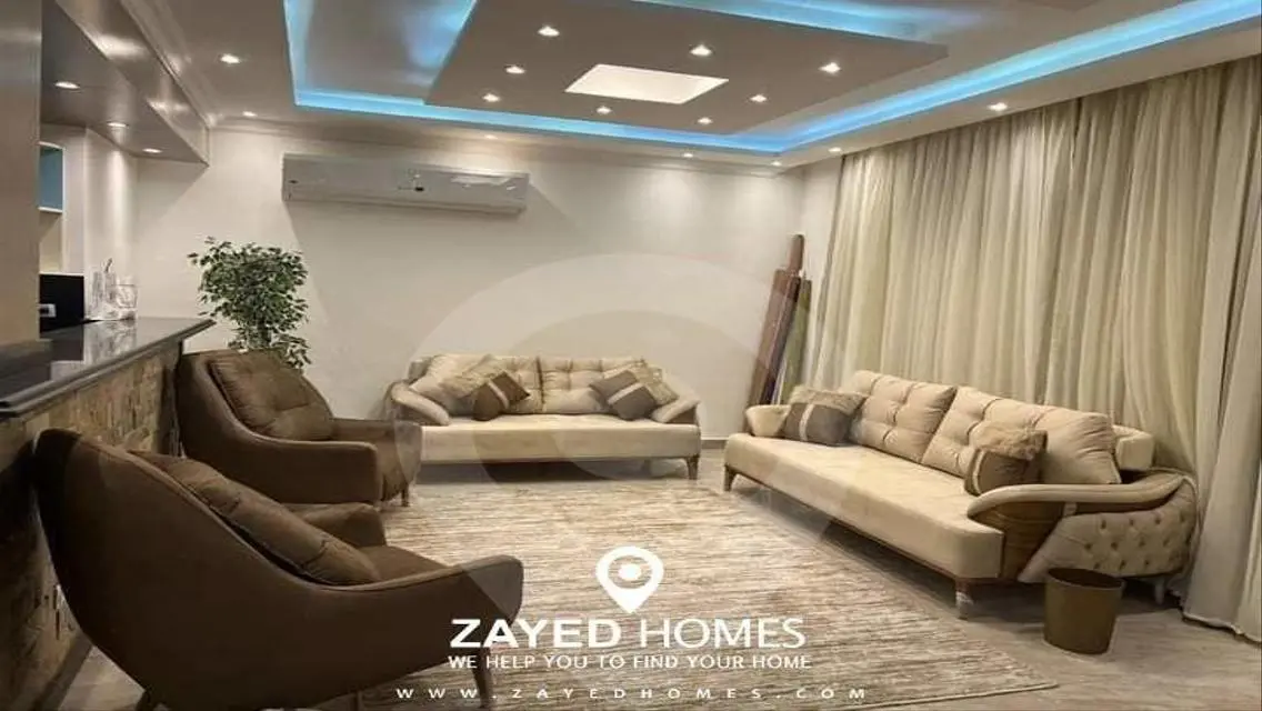Furnished apartment for rent in Courtyard Beverly