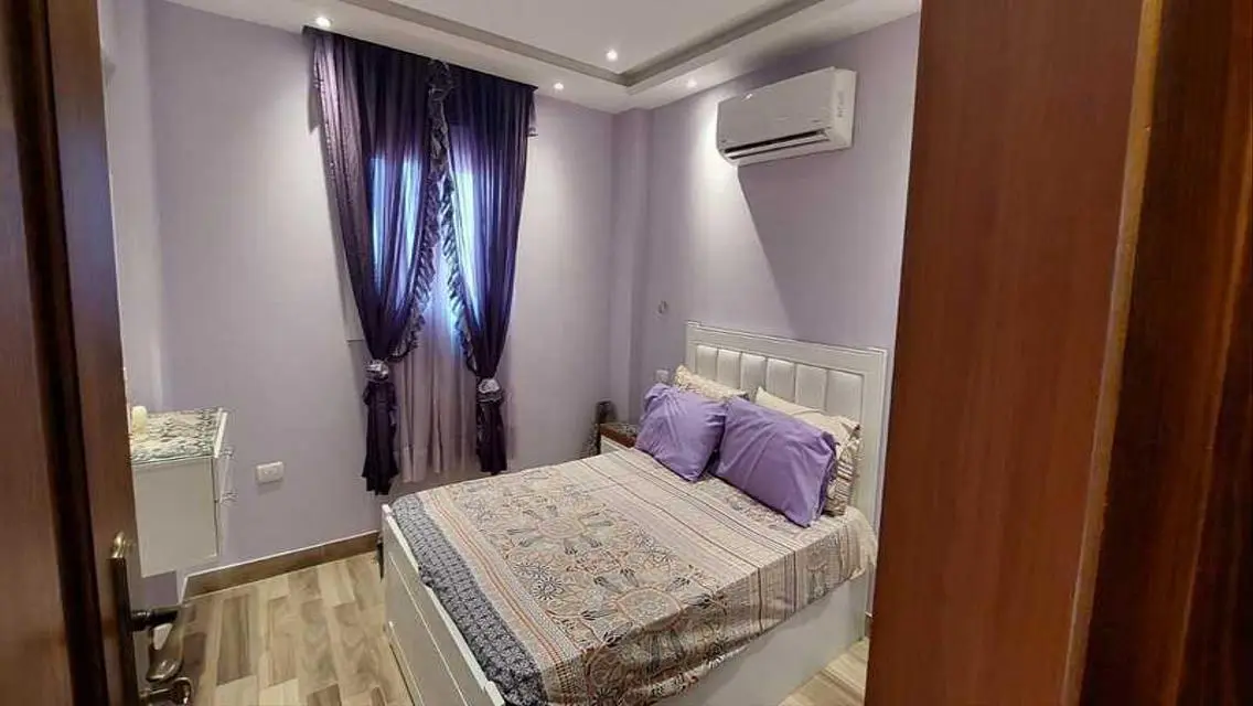 شالية للبيع بقرية امكسيكوا براديس العين السخنه   .