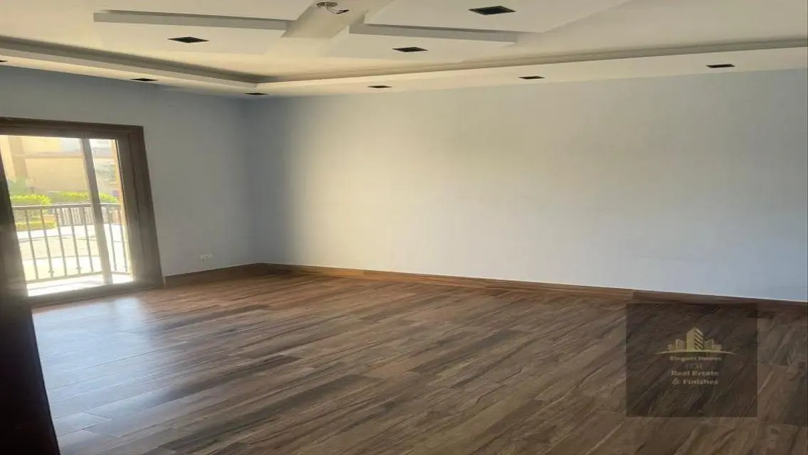 افضل فيلا تشطيبات خاصه للايجار كمبوند مفيدا
