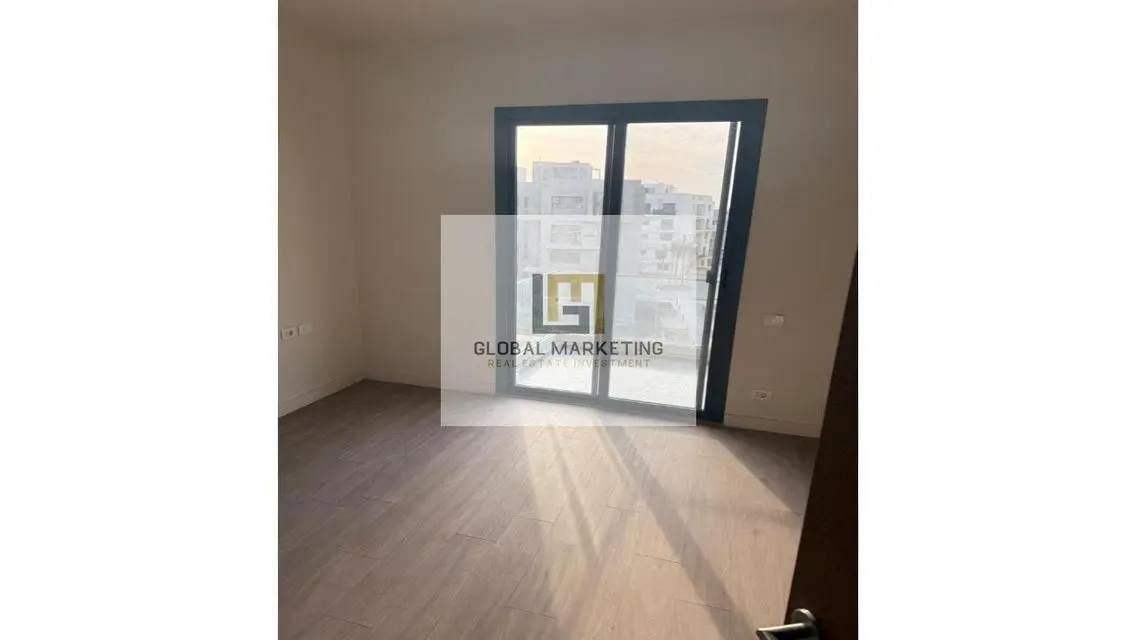 Apartment for rent in Eastown A Class Compound