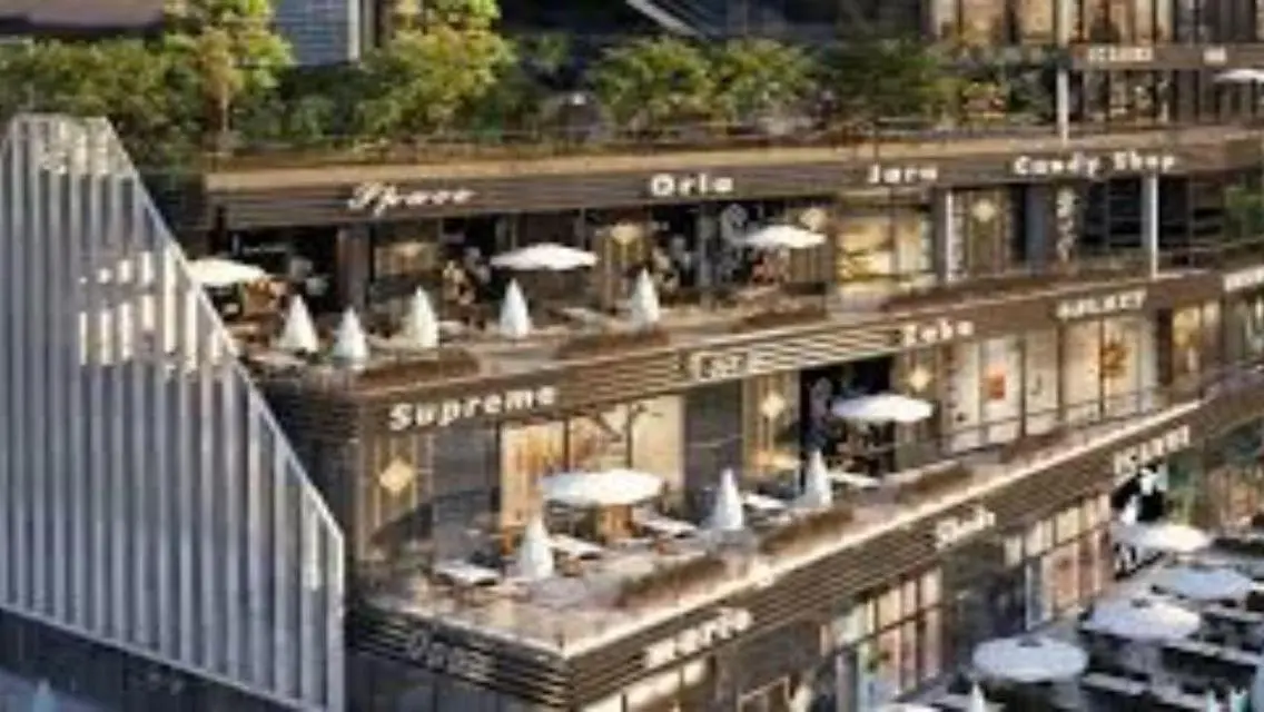 A 47 sqm commercial store directly facing the Icon