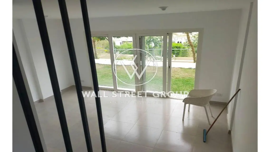 Town House  for sale 140m Mountain view i city