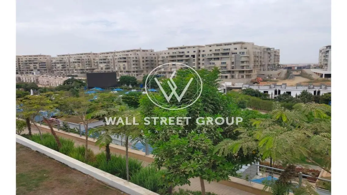 Town House  for sale 140m Mountain view i city
