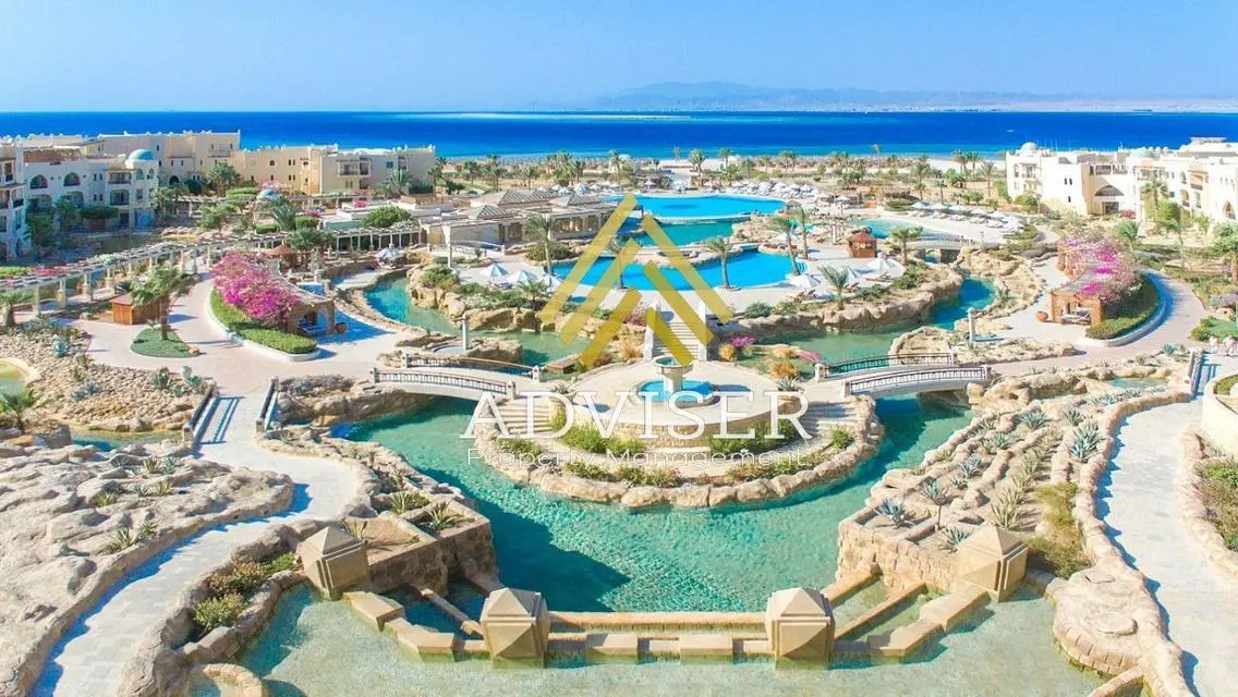 شاليه علي البحر بمقدم 10% في سوما باي الغردقة
