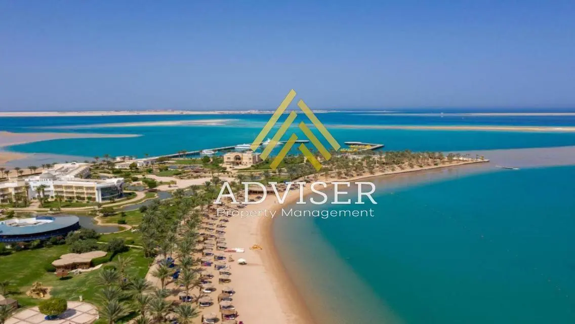 شاليه علي البحر بمقدم 10% في سوما باي الغردقة