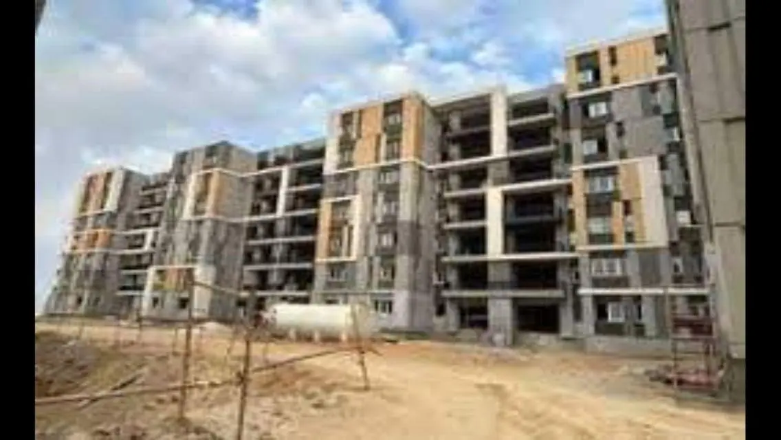 شقه ارضي بجاردن ريسيل باقل مقدم فالماركت