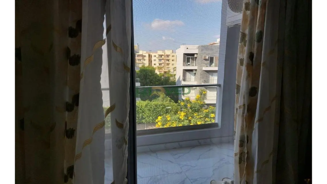 شقه للبيع فى كمبوند زايد ديونز الشيخ زايد