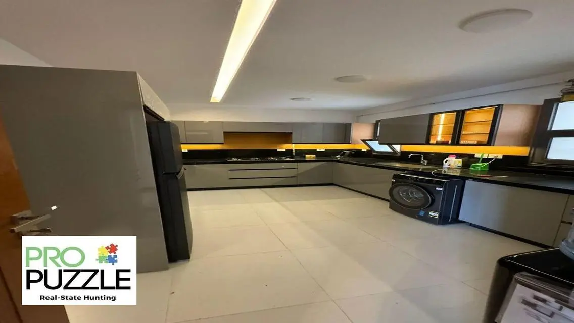 Furnished Apartment for Rent in East Town