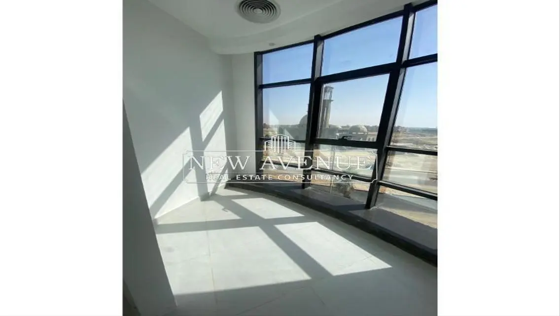 Clinic 80 m2 for Rent at Golden Square New Cairo