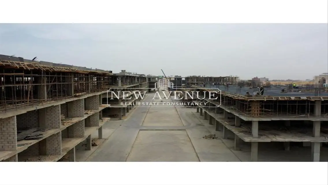 Office for sale &amp; Installments in Mobco New Cairo