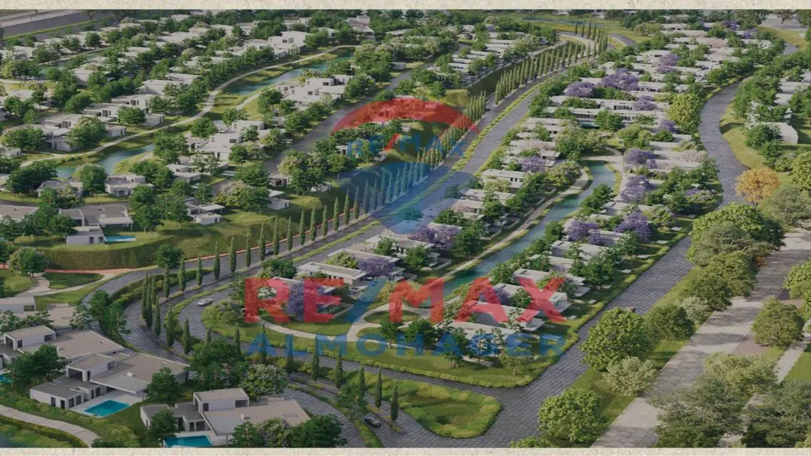 Resale Middle Townhouse 80% Finished l Good Price