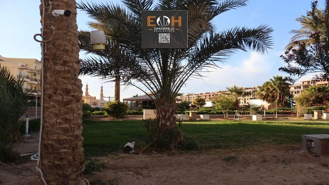 منزل فخم بمساحة 3260250 متر بموقع متميز