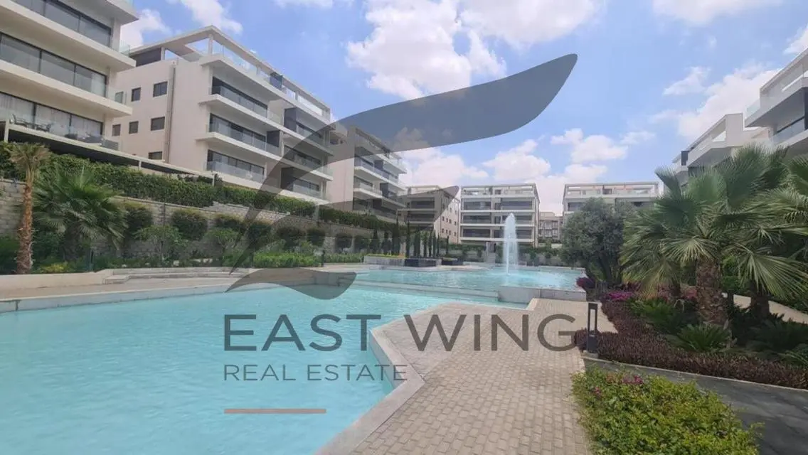 Apartment 2 beds - Prime location - Lake View