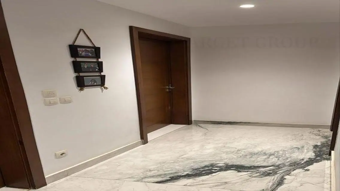 شقه للبيع في ميفيدا تشطيب الترا سوبر لوكس