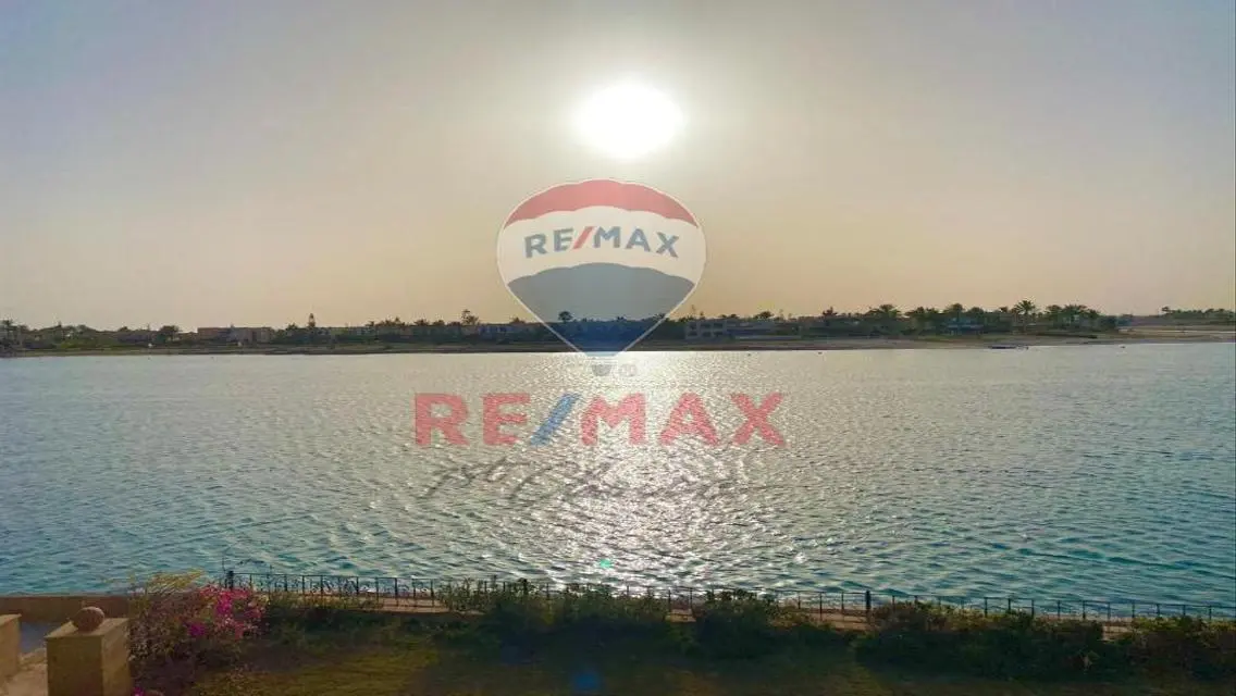 Premium Villa for sale between Marina 6 &amp; 7