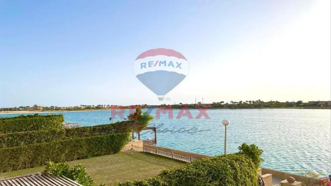 Premium Villa for sale between Marina 6 &amp; 7