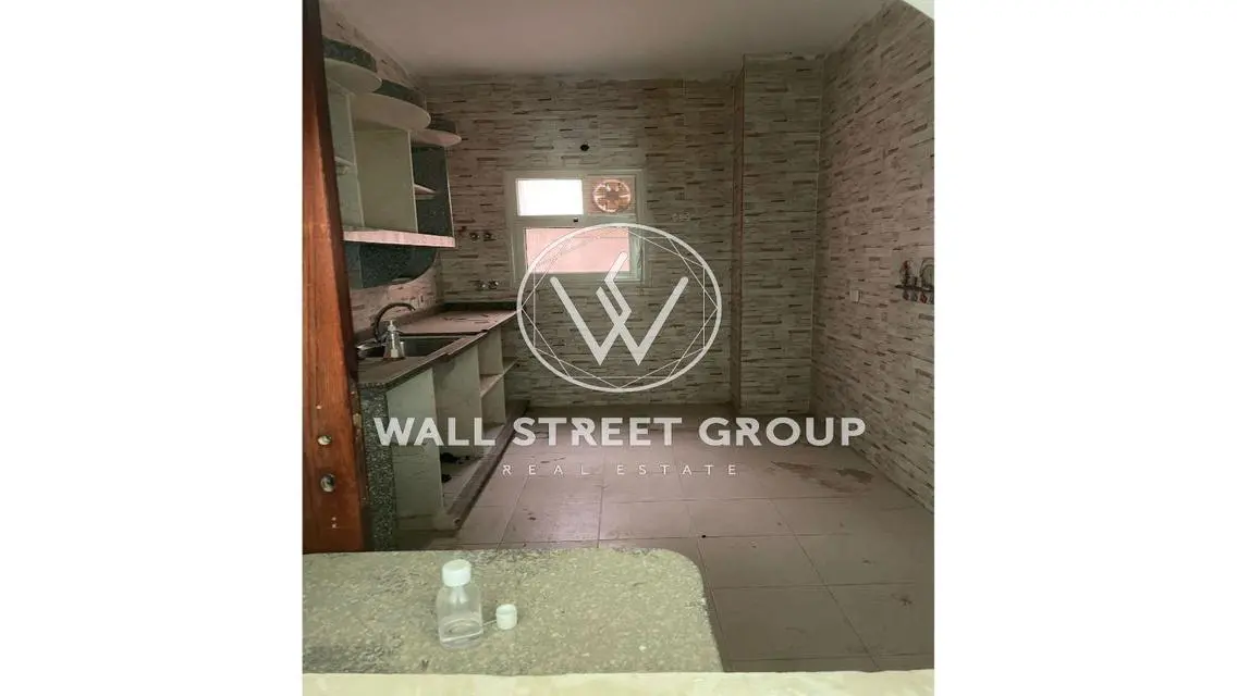 Apartment for sale185m in Southern lotus New cairo