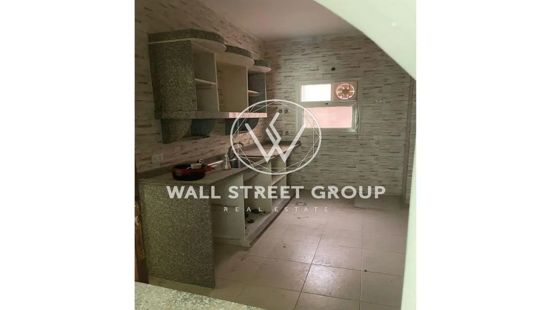 Apartment for sale185m in Southern lotus New cairo