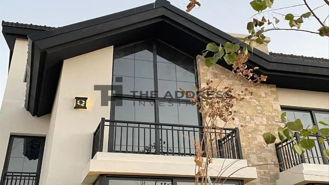 فيلا للبيع بكمبوند The wondermarq بالقاهرة الجديدة