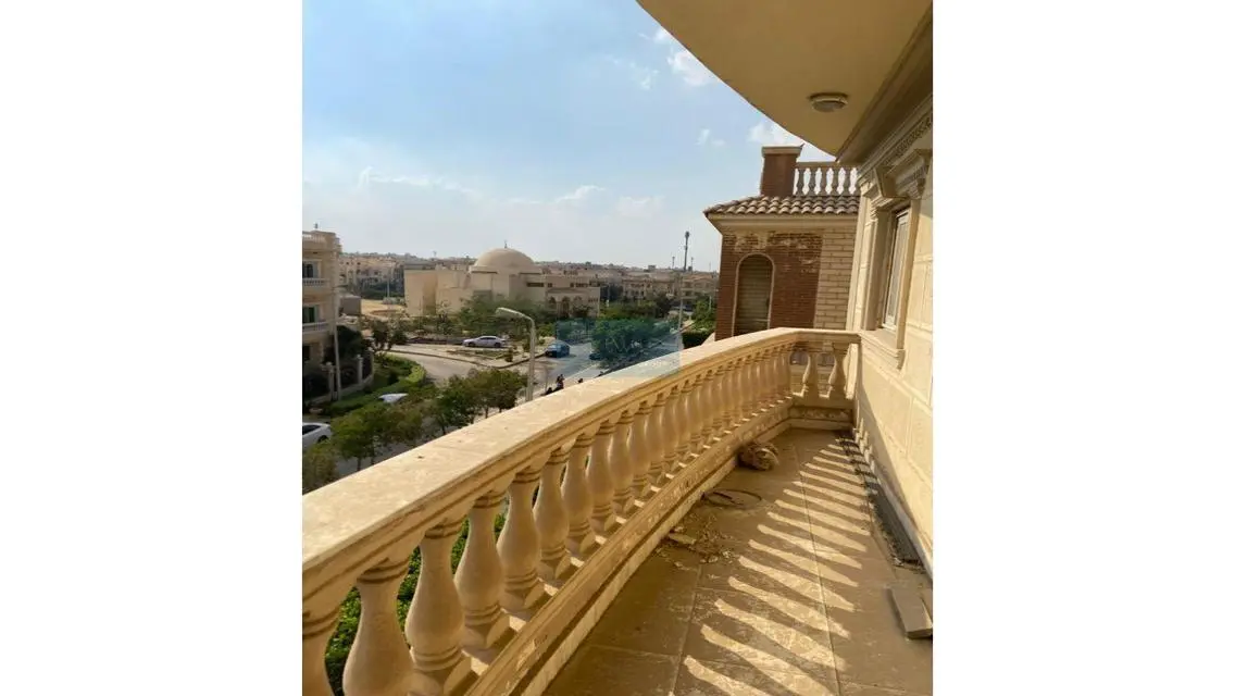 شقة للبيع 320متر التجمع الخامس - الشويفات