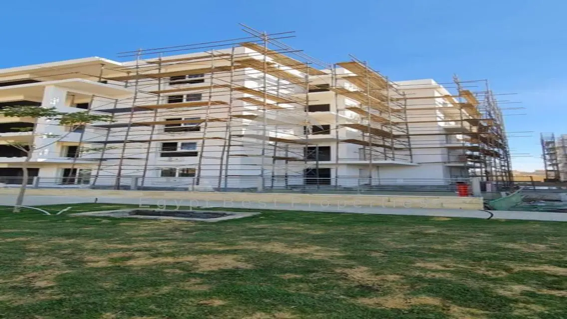 Townhouse In Prime Location Early Delivery Over 8Y