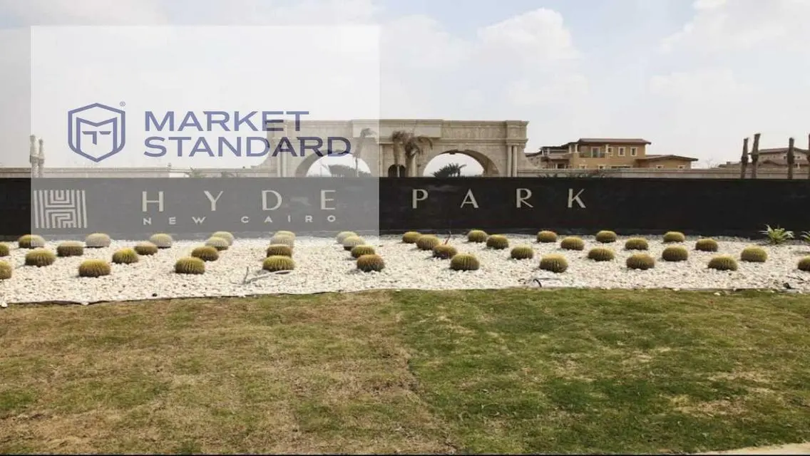 Townhouse For Sale in Hyde park Prime location