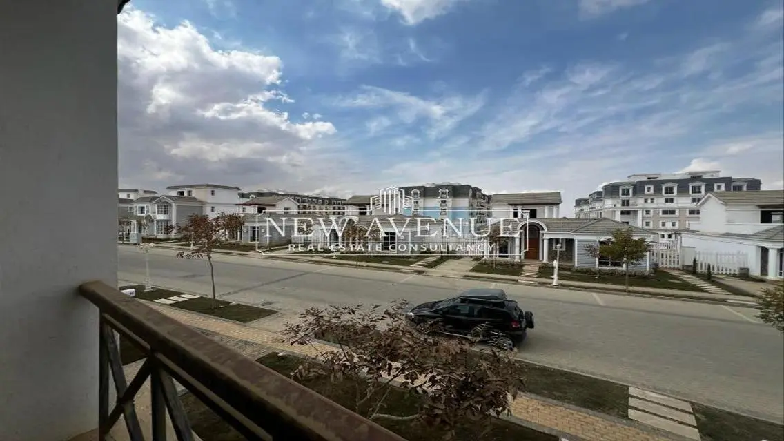 4-Bed Delivered Villa Clubhouse View with Installments