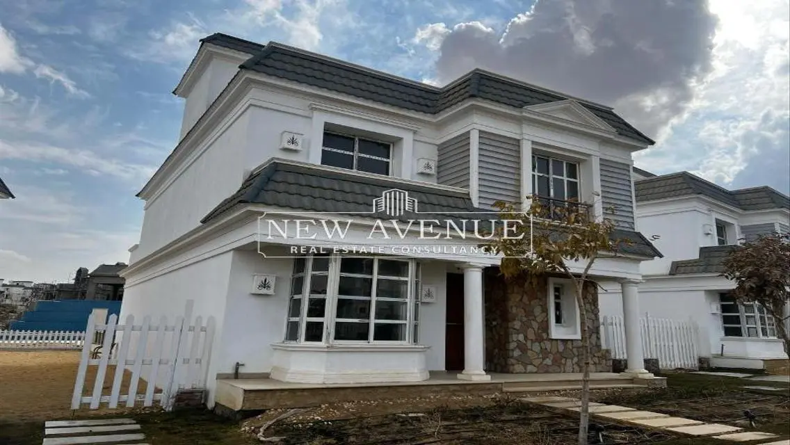 4-Bed Delivered Villa Clubhouse View with Installments