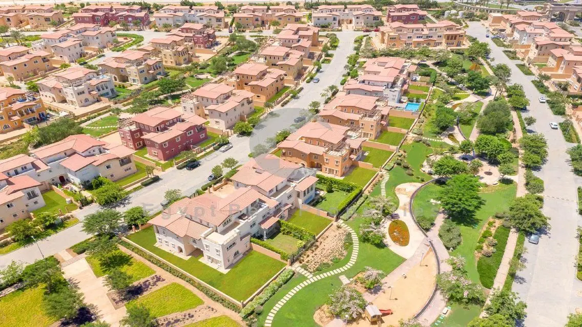 Standalone Panoramic View In Prime LocationOver10Y