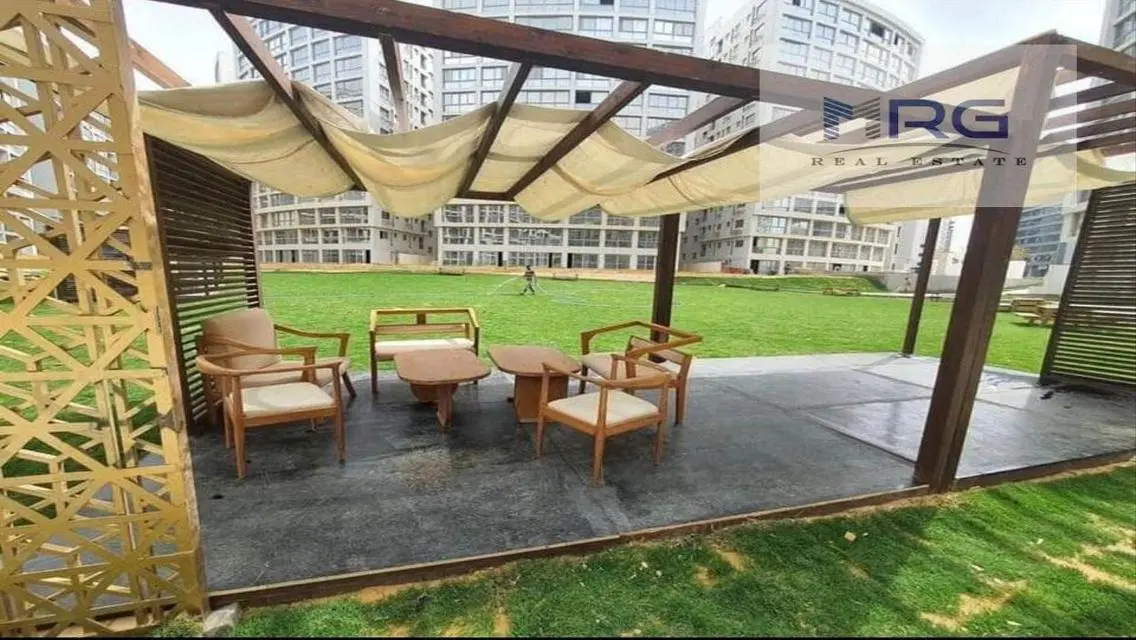 For investment, a studio of 77 m in a compound in