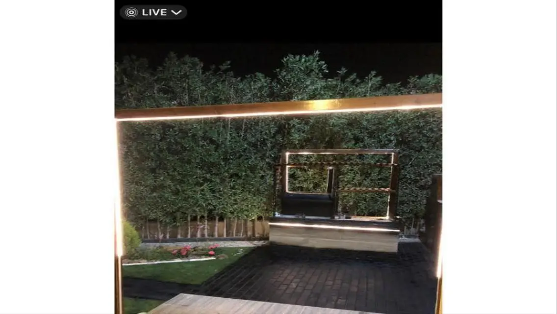Elegant Twin-House | Prime Location | The Square