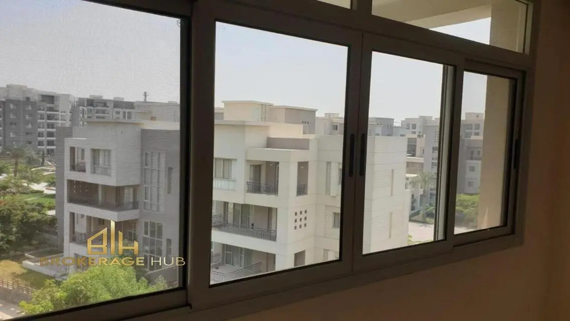 Apartment with Kitchen&amp;ACs View garden rent in CFC