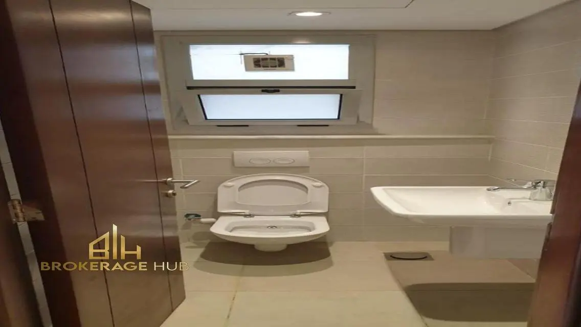 Apartment with Kitchen&amp;ACs View garden rent in CFC