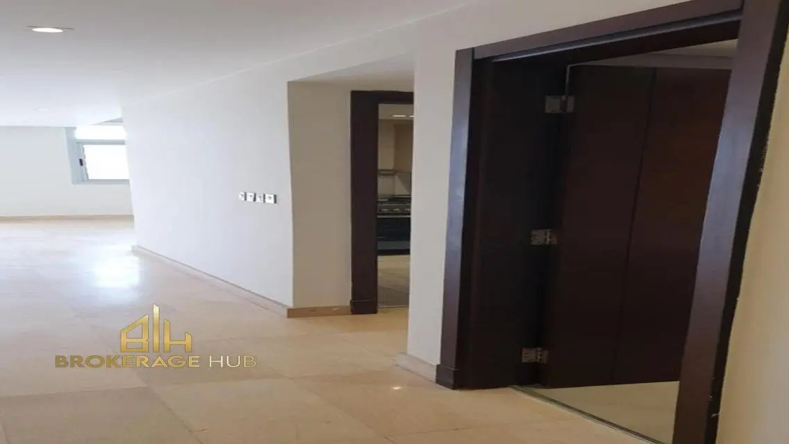 Apartment with Kitchen&amp;ACs View garden rent in CFC