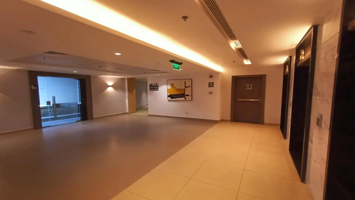 مكتب إداري مفروش للإيجار في LINX Business Park – القرية الذكية