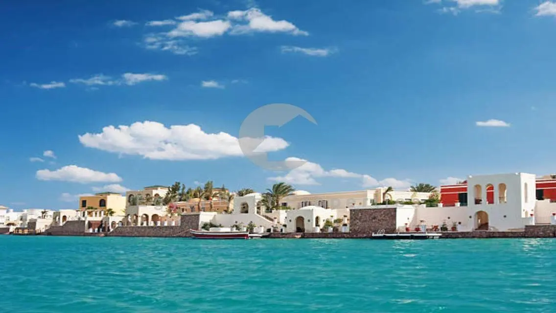 شاليه للبيع - حديقة - دفعة مقدم 15٪ على 5 سنوات.
