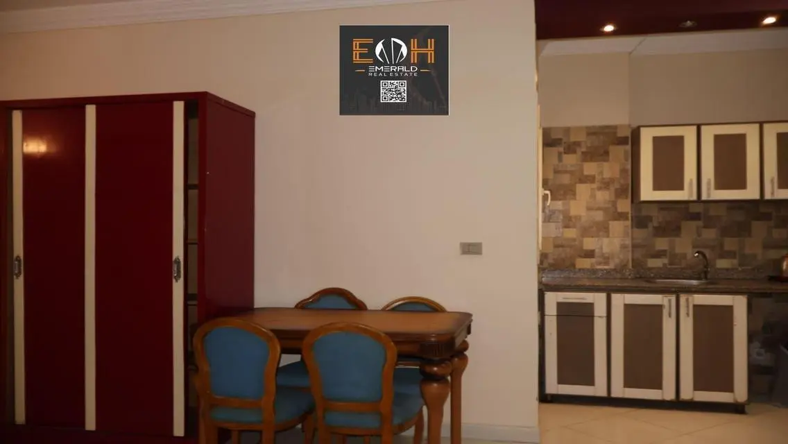 Luxury Apartment with Private Garden and Pool