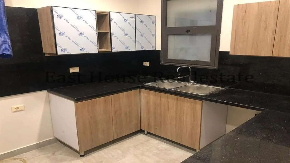 Luxury Apartment in Mivida, 280 sqm for 90,000