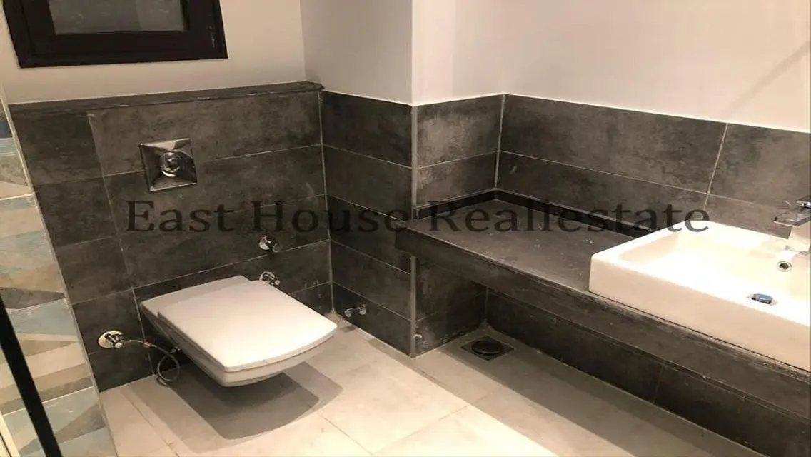 Luxury Apartment in Mivida, 280 sqm for 90,000