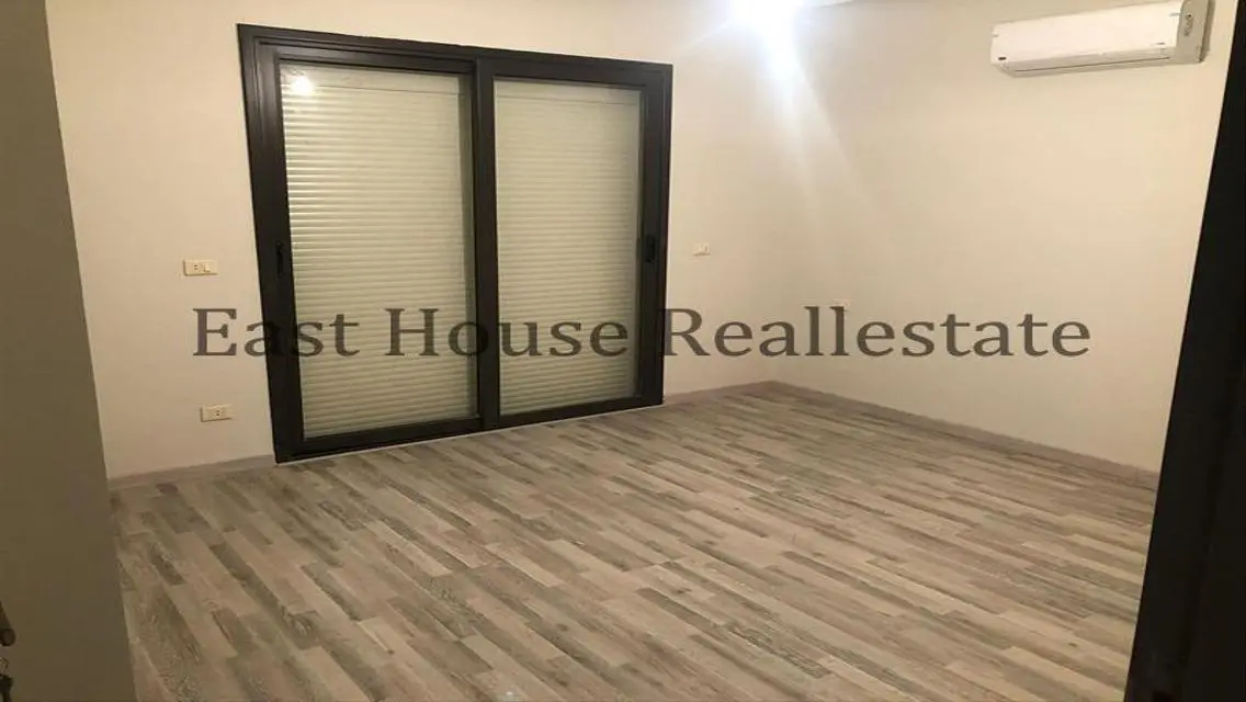 Luxury Apartment in Mivida, 280 sqm for 90,000