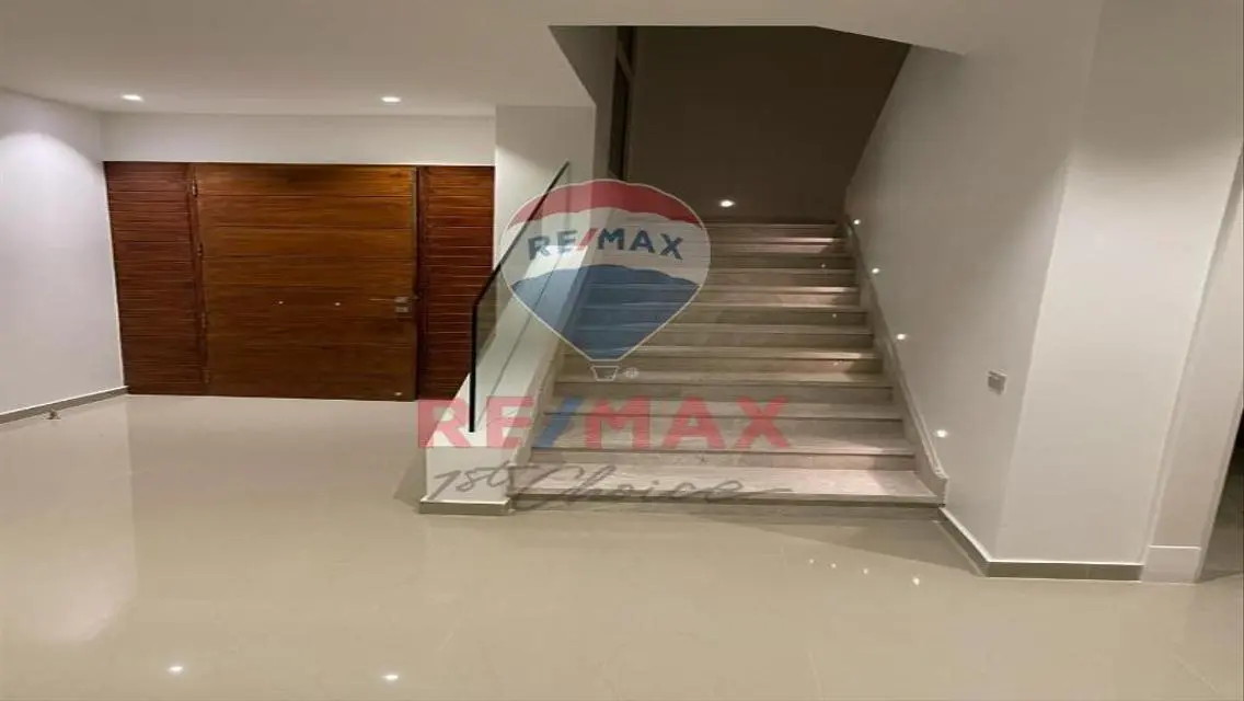 فيلا رائعة ستاندالون في هاسيندا باي بموقع متميز