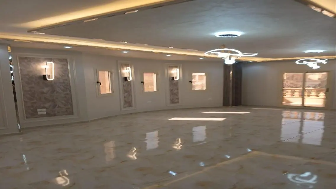 تشطيب فندقى هاي سوبر لوكس بحرى وفيو جاردن 230م****